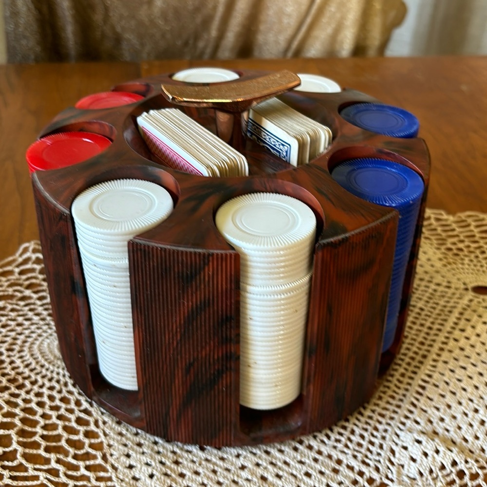 Vintage mid-century modern Bakelite faux wood lazy Susan poker caddy & chips set